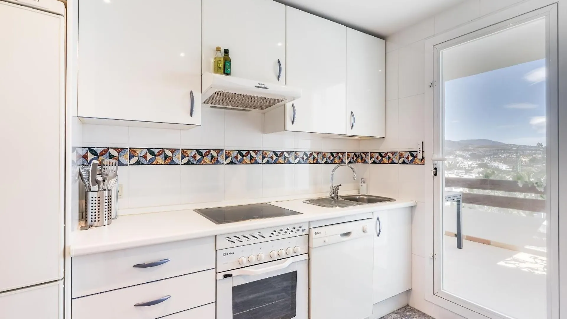 Amazing Apartment 1500 M From Sonora Beach Estepona 0*,  Spain